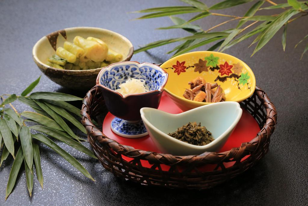 Nakajimaya Ryokan Нодзава Онсен Екстериор снимка
