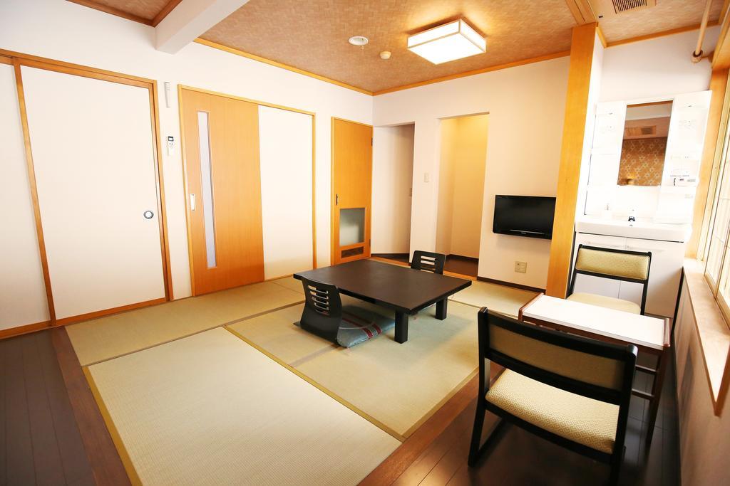 Nakajimaya Ryokan Нодзава Онсен Екстериор снимка