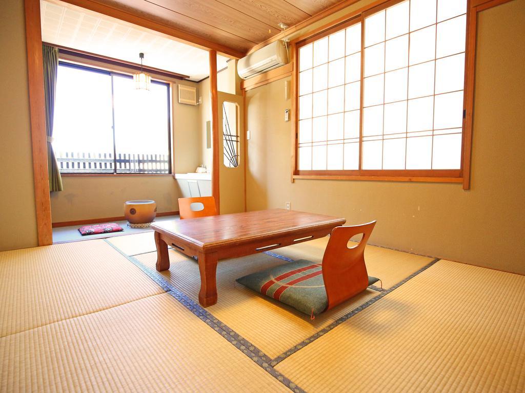 Nakajimaya Ryokan Нодзава Онсен Екстериор снимка